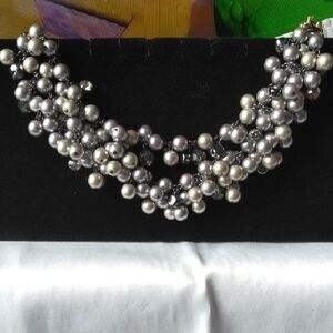 Elegant Handmade Pearl Cluster Necklace